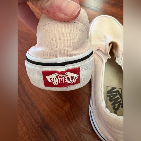Vans light pink some discoloration see pics great shape size 9 - Picture 6 of 8